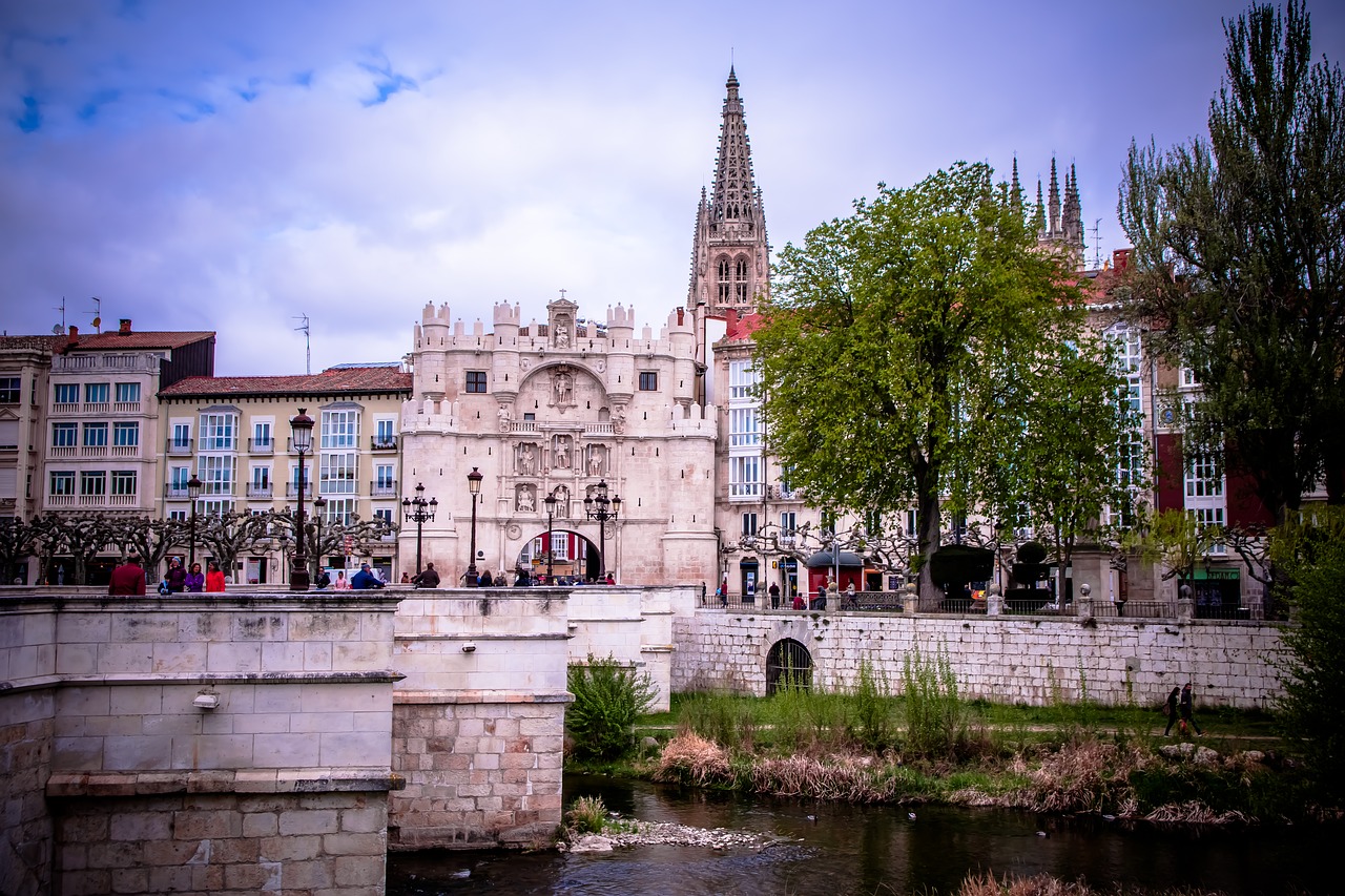 burgos 2806490 1280
