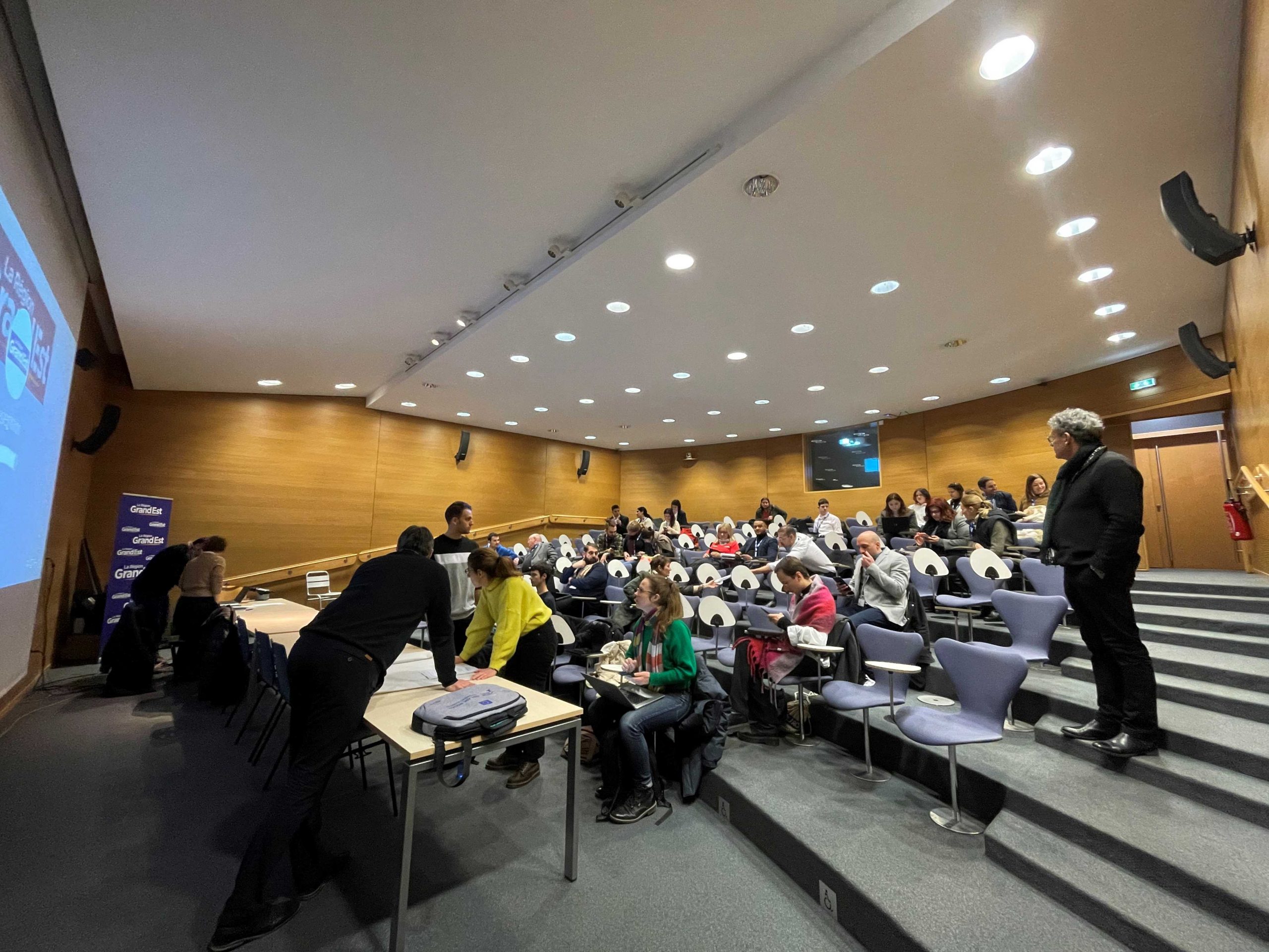 Réunion sur les stratégies de campagne européenne
